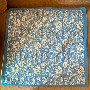 NWOT Anthropologie 🛌 euro pillow sham 23” x 23”